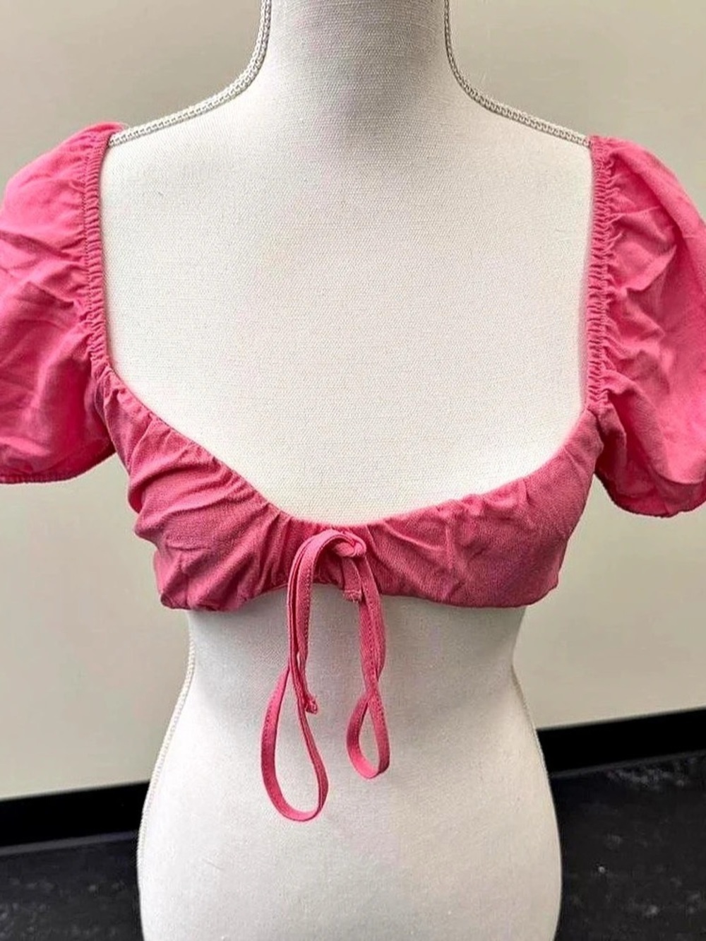 L.A. Hearts Pink Crop Top Size XS Like New